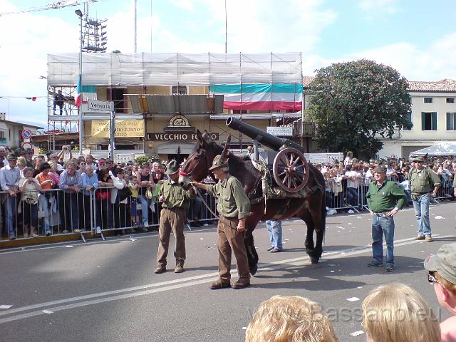 Adunata Alpini BAssano 2008 MK-533.JPG